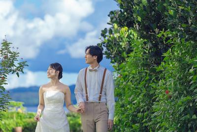 沖縄・古宇利島に新フォトウェディングプラン誕生!“恋の島”の人気チャペル&ビーチで、永遠の愛を誓う1枚を (7)