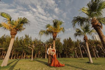 沖縄フォトウェディングは『グリーンフォト』も主役。プライベートガーデンや小道で叶えるナチュラル特集 (4)