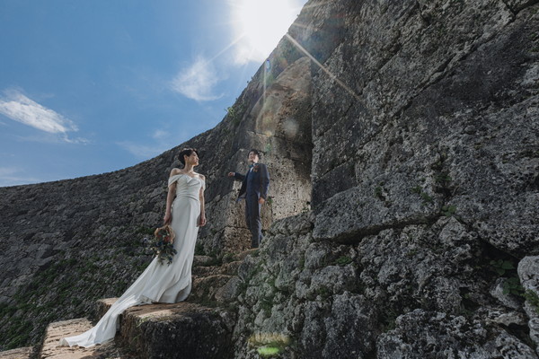 ≪沖縄本島≫　選べる旅×フォト　”世界遺産フォトプラン”（座喜味城ロケーション＋ビーチ）150カット