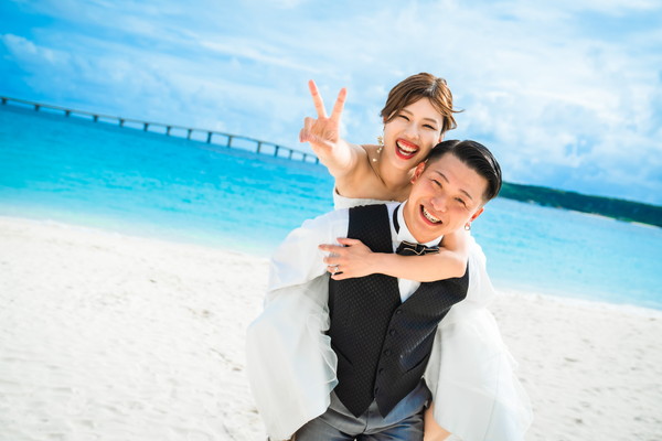 《宮古》\ビーチでドレス2着着れる!/よくばりお手軽ビーチフォトツアー♪50カット