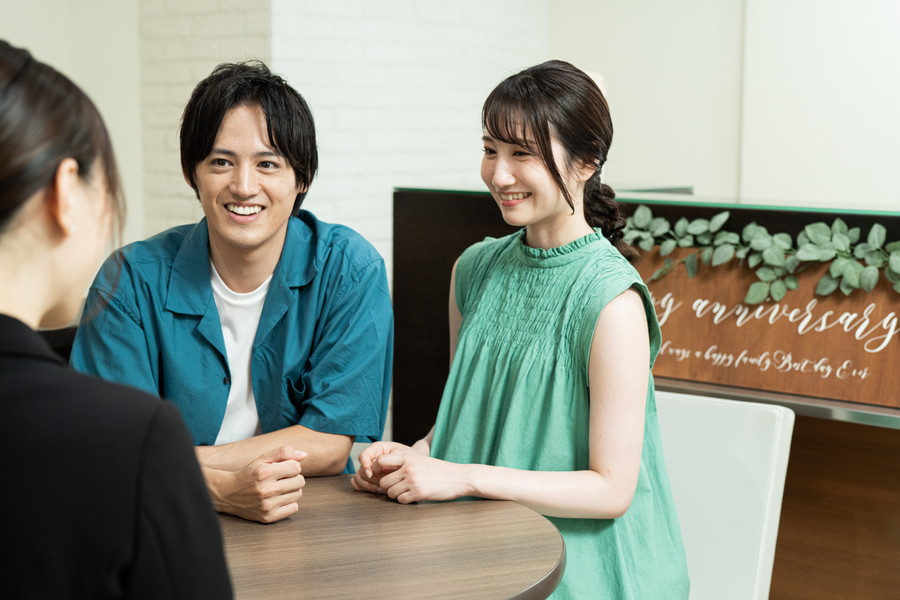 毎日無料！<br>＼ご自宅いながら相談会に参加できる！オンライン相談受付中／