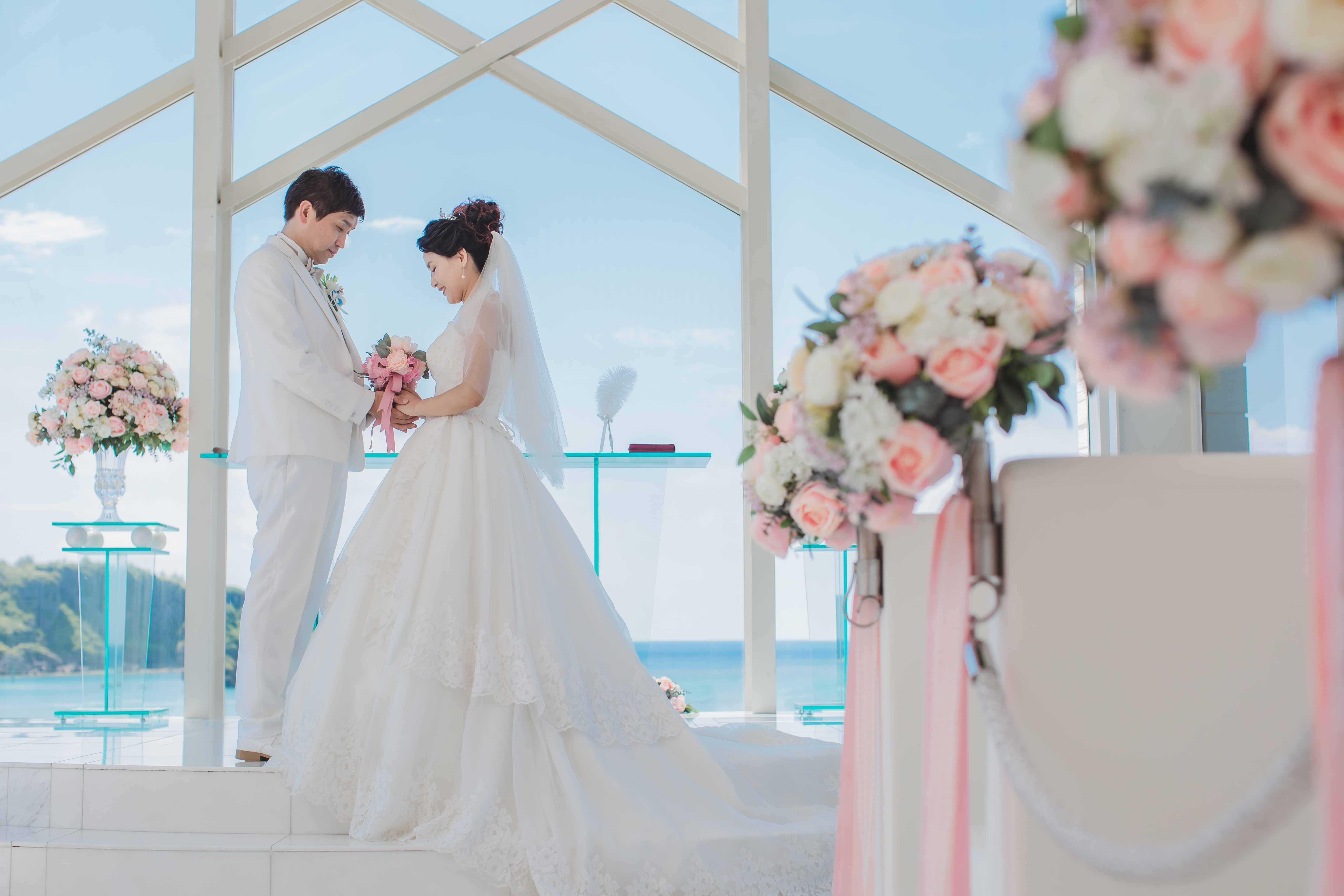 沖縄フォトウェディング チャペル ビーチ撮影 8月日 フォトウェディング 結婚式の前撮りならクリエイティブスタジオ
