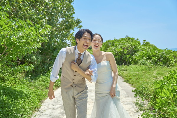 【選べるオプション福袋付】アクアグレイスチャペルフォト 100カット