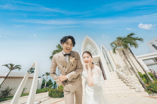 チャペル&ビーチ(沖縄本島) - アクアグレイスチャペル