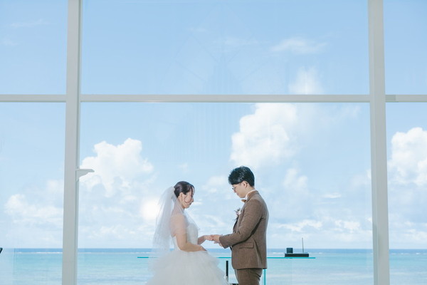 【シンプルセレモニー付】チャペル＆ビーチフォト(沖縄本島)- アクアグレイス・チャペル