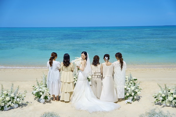 【シンプルセレモニー付】チャペル＆ビーチフォト(沖縄本島)- アクアグレイス・チャペル